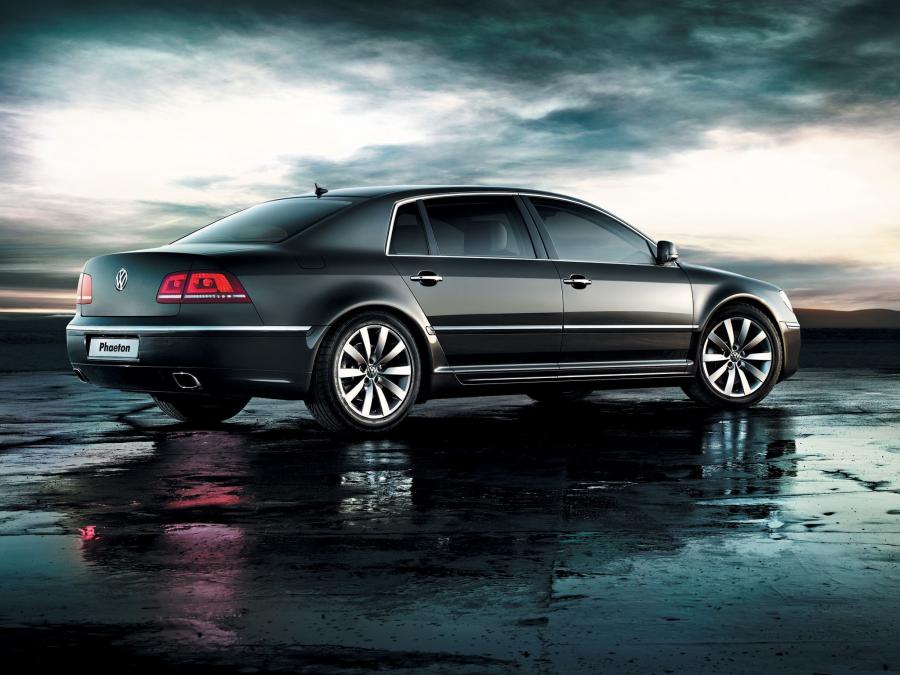  Volkswagen Phaeton 2010 года  (фото 37 из 49)